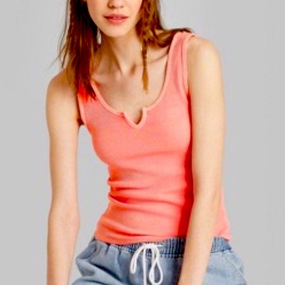 wild fable Tops - Wild Fable Coral Notched Tank Top